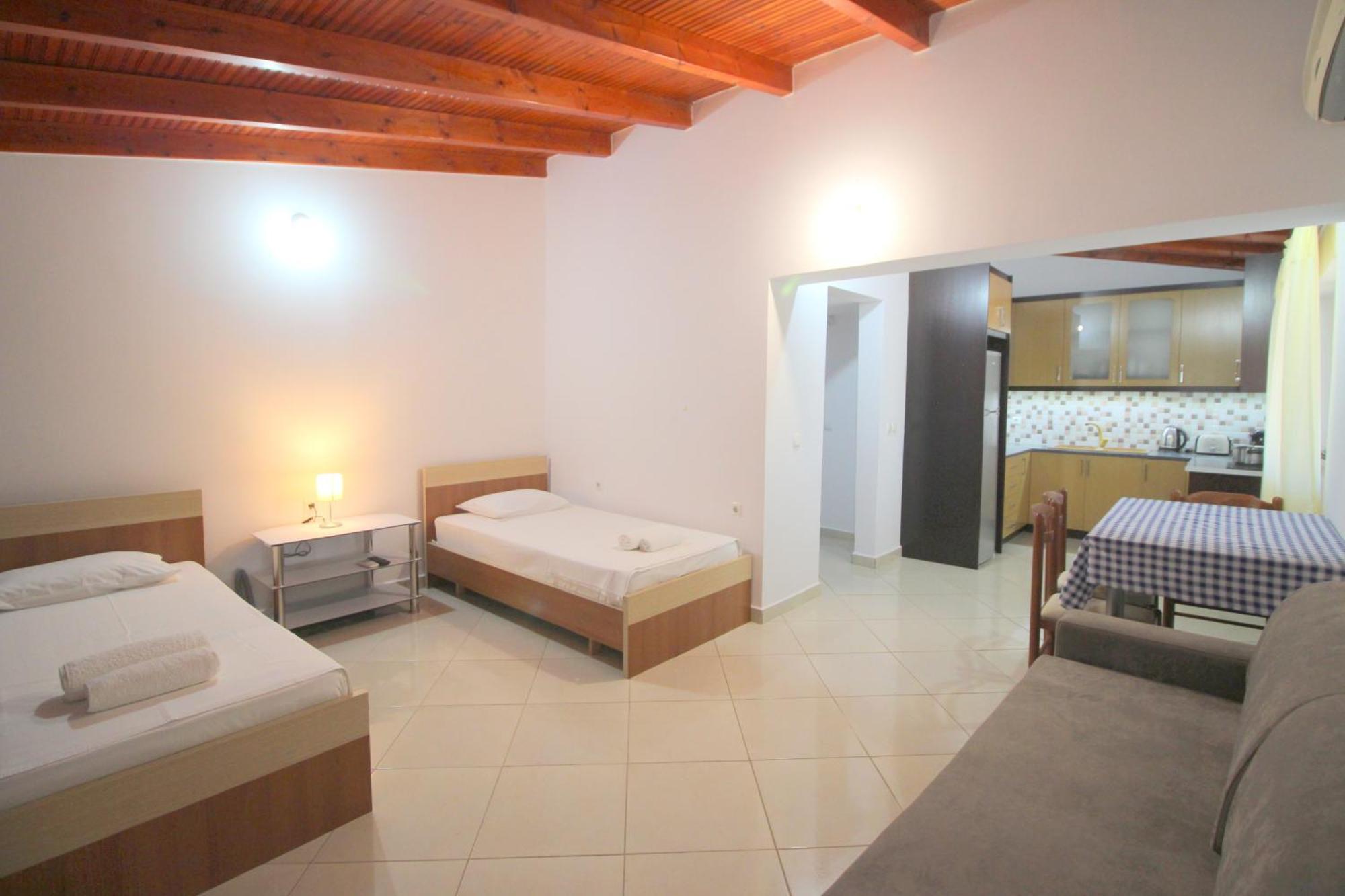 Ksamil City Center Villa Exterior photo